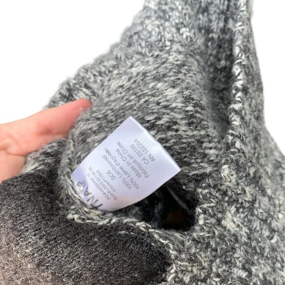 ARITZIA TNA Lambswool Sweater Cardigan XS - Picture 7 of 7